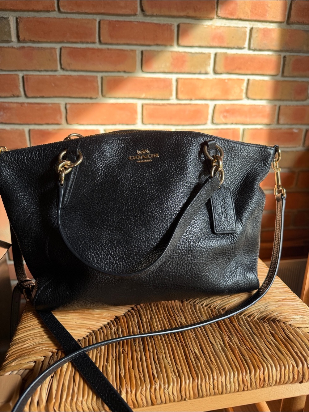 COACH F28993 Small Kelsey Satchel Black Pebble Leather